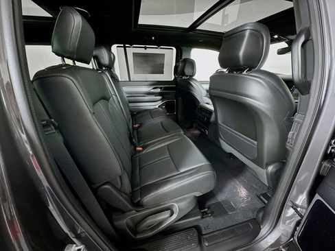 New 2026 Jeep Grand Wagoneer L Limited AWD/4WD image 30