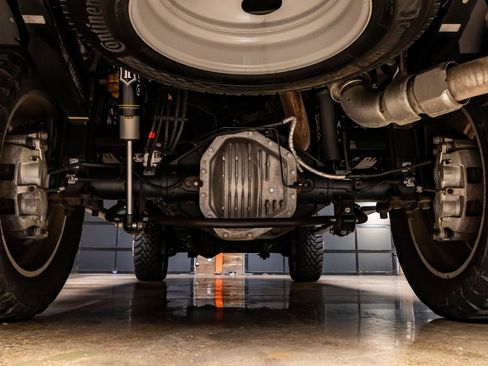 Used 2024 Ford F450 Platinum w/ FX4 Off-Road Package image 15