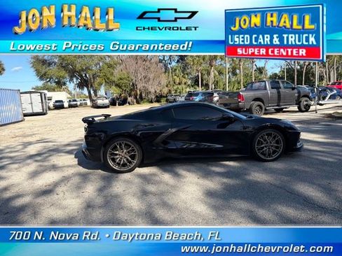 Used 2025 Chevrolet Corvette Stingray Preferred Cpe w/ Z51 Performance Package image 17