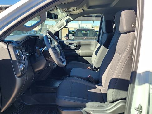 New 2026 GMC Sierra 2500 Pro w/ Convenience Package image 18