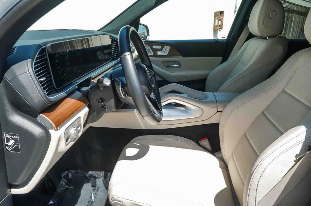Used 2024 Mercedes-Benz GLS 450 4MATIC image 20