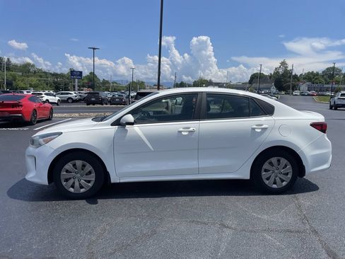 Used 2020 Kia Rio LX FWD image 3
