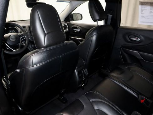 Used 2022 Jeep Cherokee Latitude Lux FWD image 20