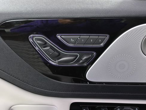 New 2026 Lincoln Aviator Reserve AWD/4WD image 14