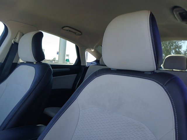 Used 2019 Ford Fusion SE w/ Equipment Group 151A FWD image 28