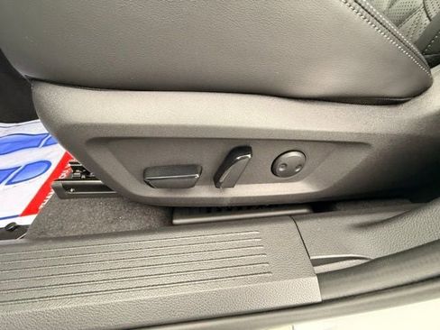 New 2026 Nissan Rogue Platinum w/ Platinum Premium Package image 13