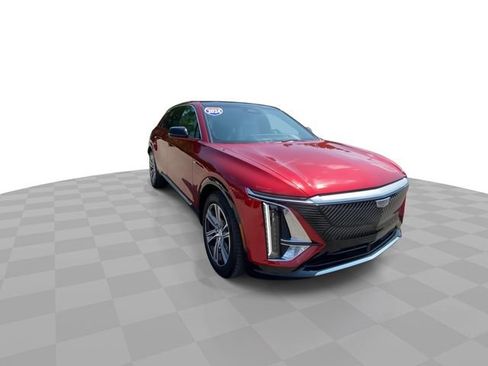 Used 2024 Cadillac Lyriq Luxury RWD image 4