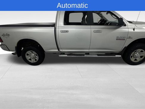 Used 2014 RAM 2500 SLT AWD/4WD image 2