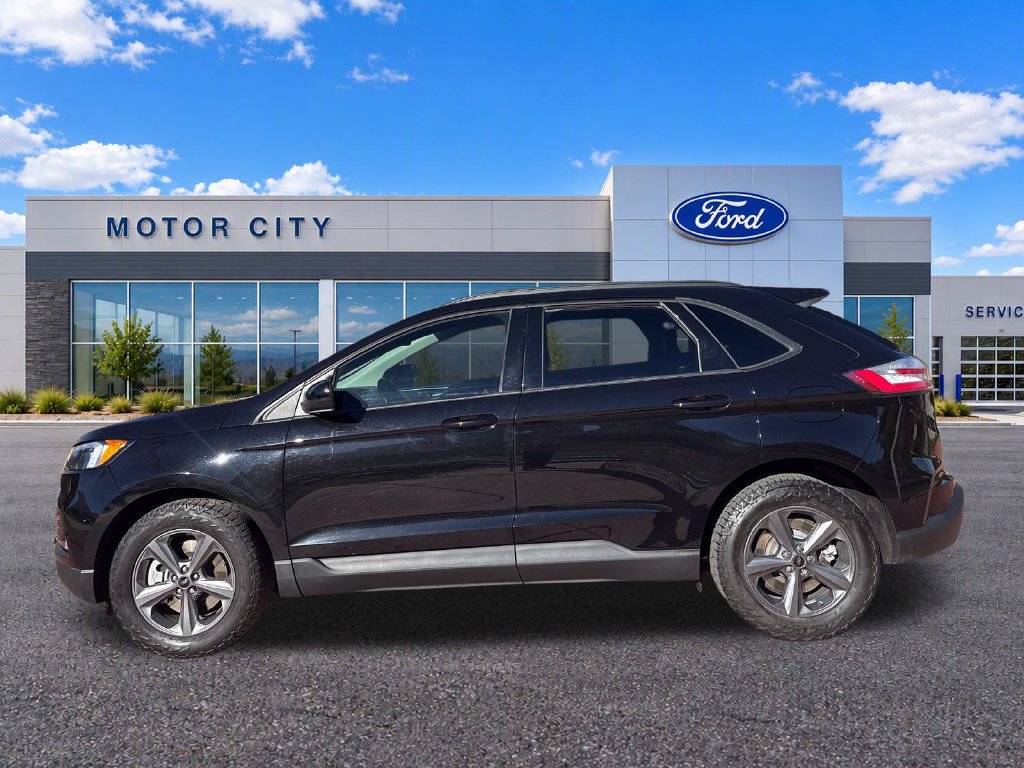 Used 2023 Ford Edge SEL w/ Sport Appearance Package AWD/4WD image 5