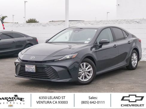 Used 2025 Toyota Camry LE FWD image 1