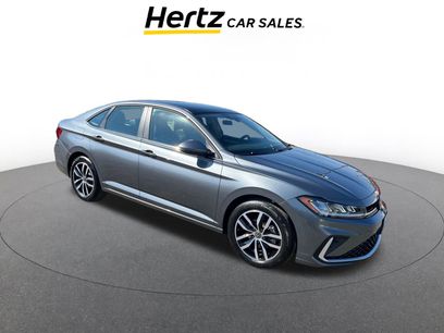 Used 2025 Volkswagen Jetta SE