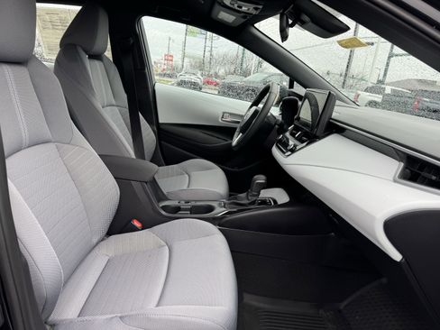 Used 2026 Toyota Corolla SE image 34