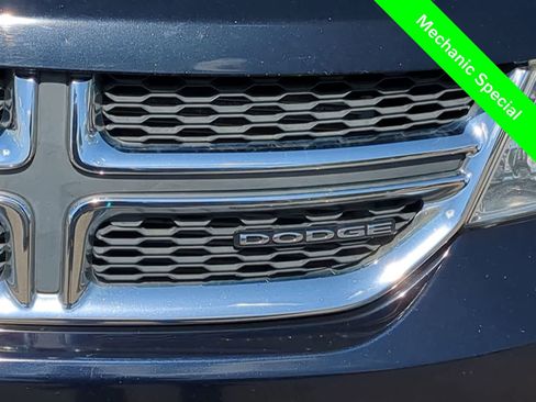Used 2011 Dodge Journey Mainstreet FWD image 12