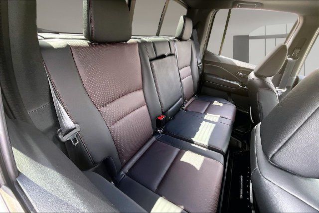 Used 2026 Honda Ridgeline Black Edition image 24