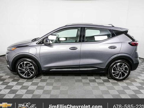 Used 2023 Chevrolet Bolt EUV Premier image 28