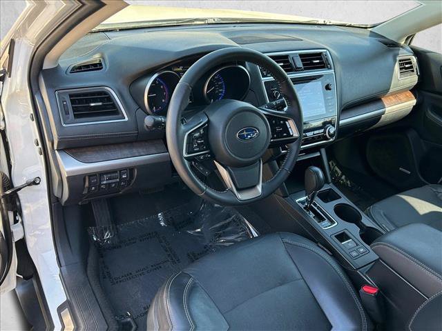 Used 2019 Subaru Outback 2.5i Limited w/ Popular Package #2 AWD/4WD image 10
