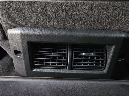 Used 2014 RAM 1500 Laramie w/ Convenience Group AWD/4WD image 16