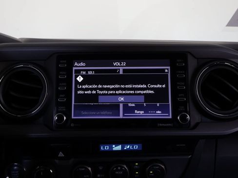 Used 2023 Toyota Tacoma TRD Sport w/ Advanced Technology Package AWD/4WD image 32