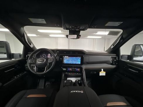 New 2026 GMC Sierra 2500 AT4 w/ AT4 Premium Plus Package AWD/4WD image 21