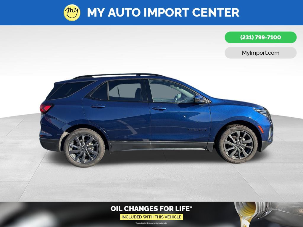 Used 2023 Chevrolet Equinox RS w/ LPO, Floor Liner Package AWD/4WD image 8