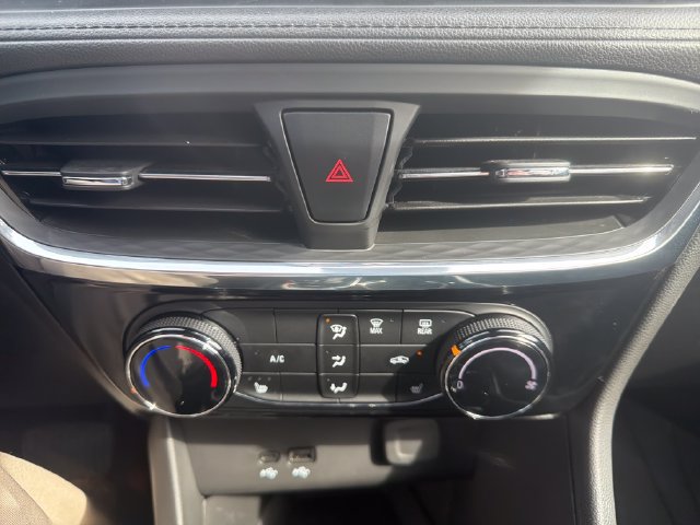 Used 2025 Buick Encore GX Sport Touring w/ Comfort Package AWD/4WD image 22