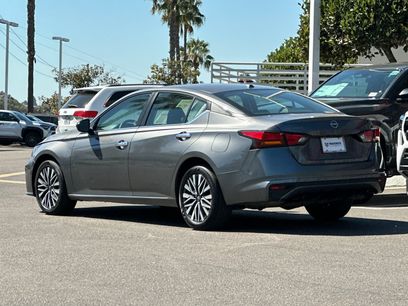 Used 2025 Nissan Altima 2.5 SV
