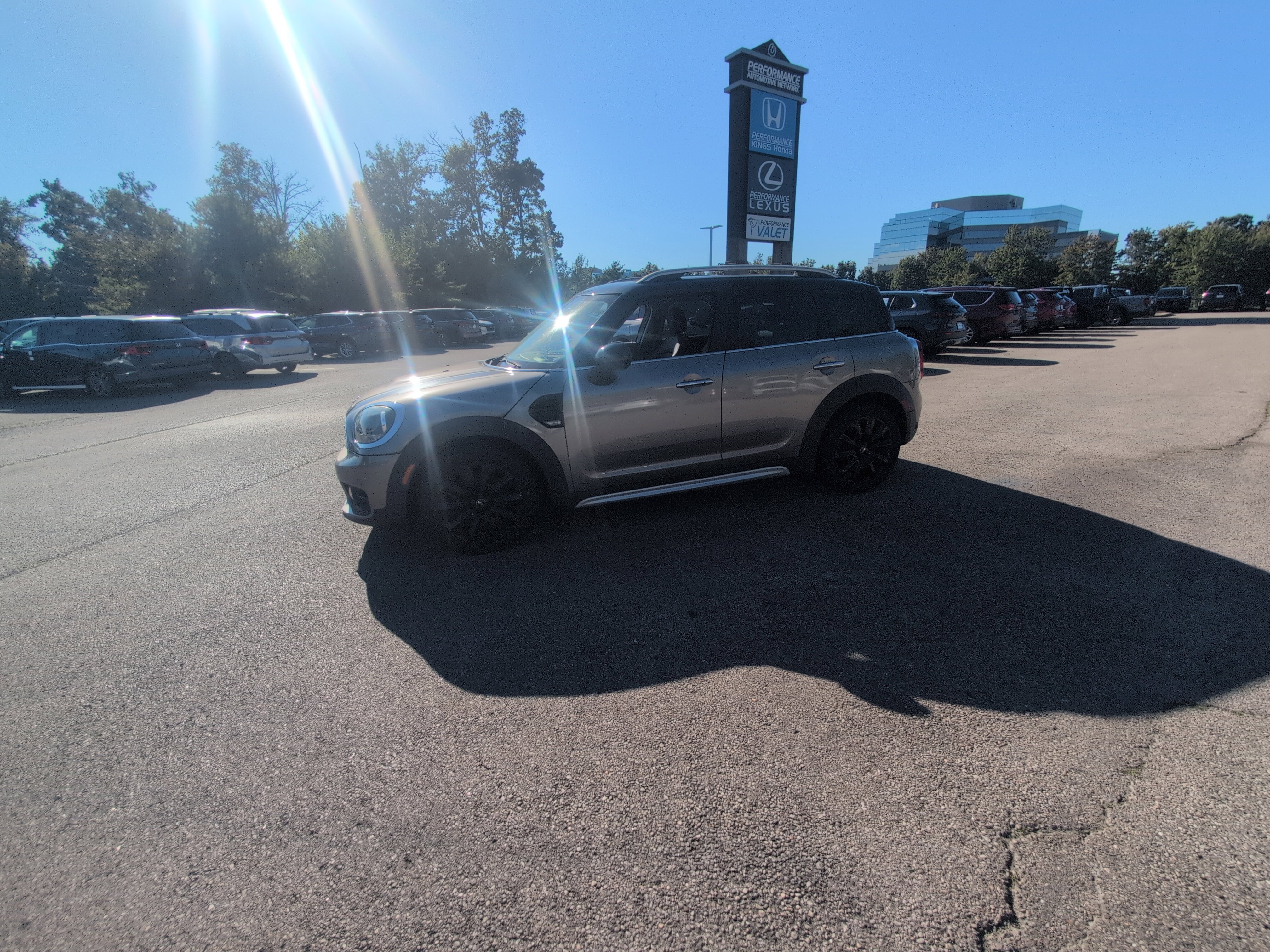 Used 2017 MINI Cooper Countryman FWD image 8
