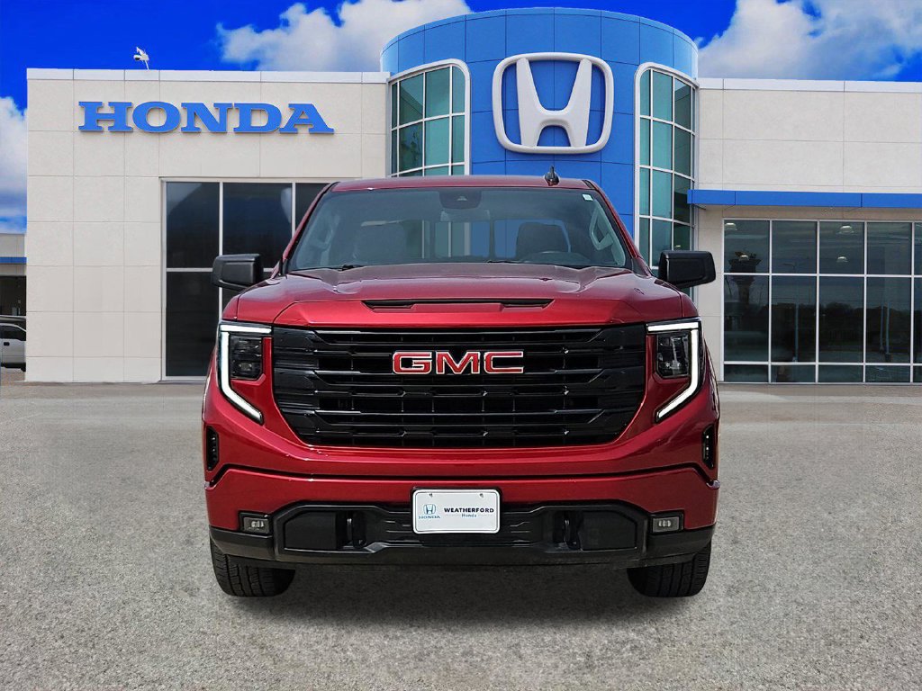 Used 2024 GMC Sierra 1500 Elevation w/ Preferred Package AWD/4WD image 8