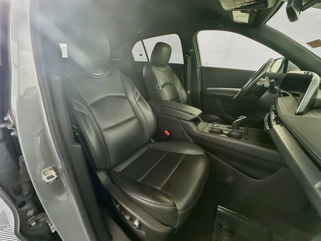 Used 2024 Cadillac XT4 Premium Luxury AWD/4WD image 29