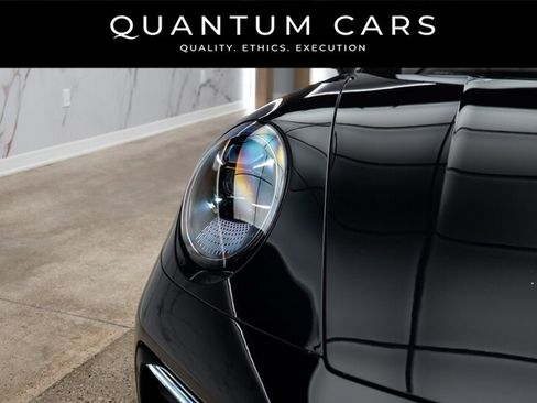 Used 2023 Porsche 911 Carrera S RWD image 17