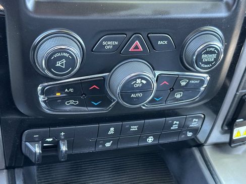 Used 2014 RAM 1500 Sport AWD/4WD image 18