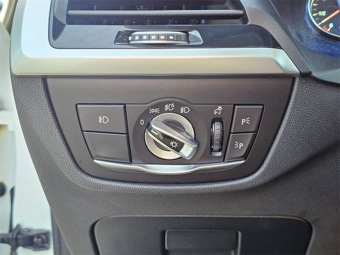 Used 2018 BMW X3 xDrive30i image 27