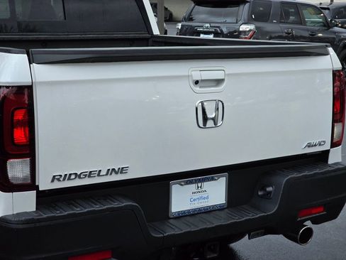 Certified 2023 Honda Ridgeline RTL image 34