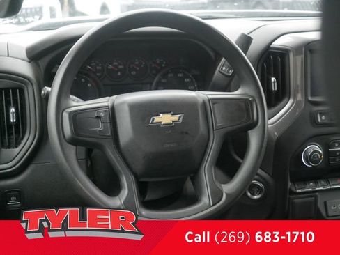 Used 2022 Chevrolet Silverado 1500 W/T w/ Trailering Package image 43