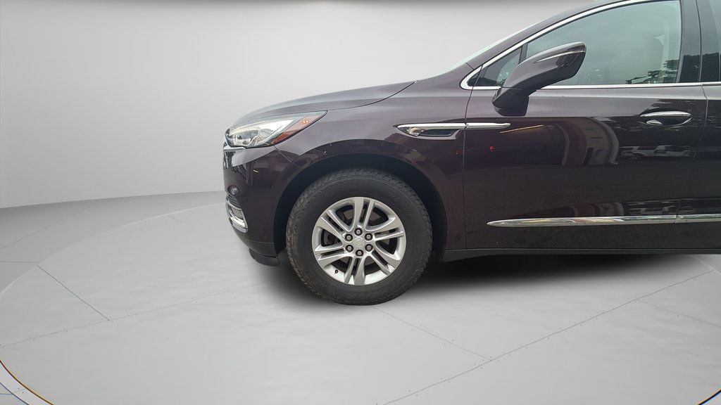 Used 2018 Buick Enclave Essence AWD/4WD image 35