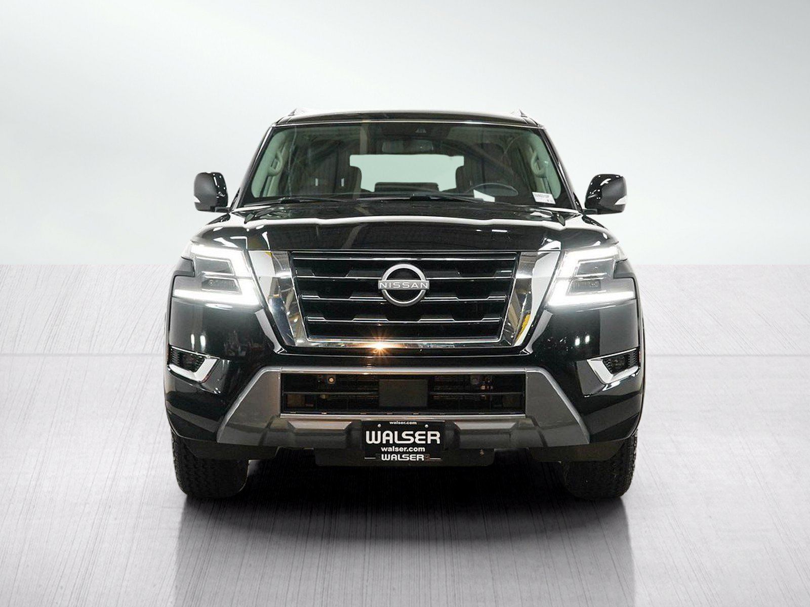 Used 2024 Nissan Armada SV AWD/4WD image 8