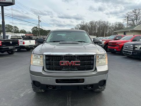 Used 2013 GMC Sierra 2500 W/T image 2