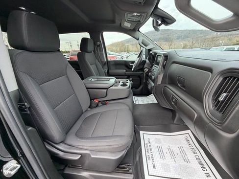 Used 2023 Chevrolet Silverado 2500 Custom w/ Custom Value Package image 39