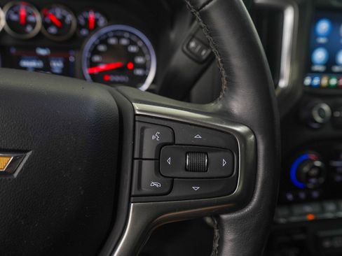 Used 2021 Chevrolet Silverado 1500 LTZ AWD/4WD image 29