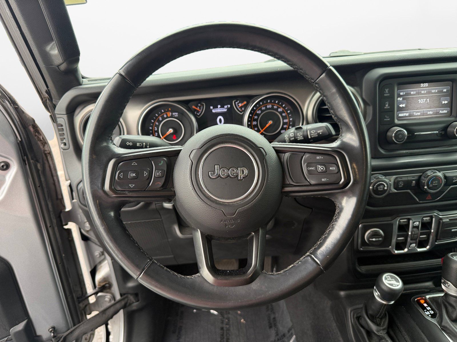 Used 2019 Jeep Wrangler Unlimited Sport S AWD/4WD image 14