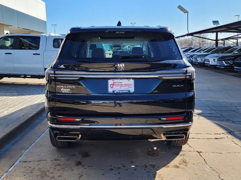 New 2026 Buick Enclave Avenir w/ Super Cruise Package image 5