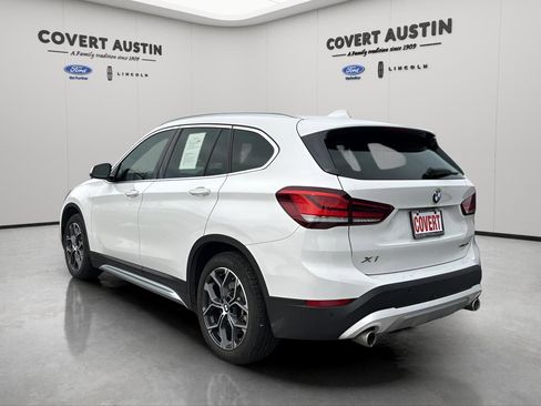 Used 2022 BMW X1 xDrive28i w/ Premium Package image 3