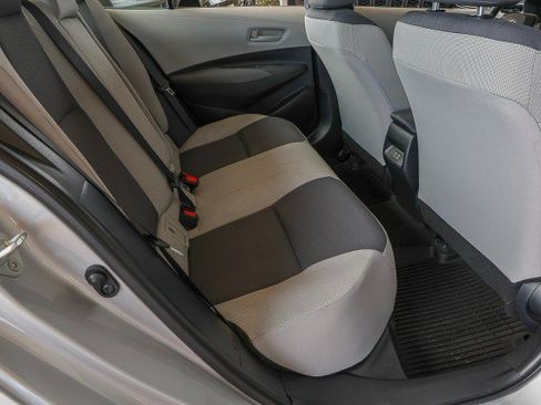 Used 2024 Toyota Corolla LE FWD image 27