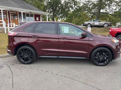 Used 2022 Ford Edge ST-Line image 2