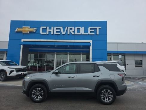 New 2026 Chevrolet Equinox LT w/ Convenience Package II image 3