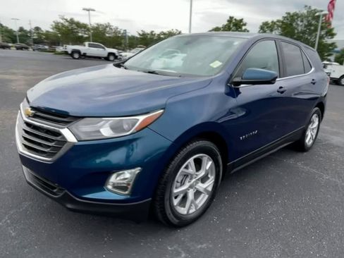 Used 2021 Chevrolet Equinox LT FWD image 4