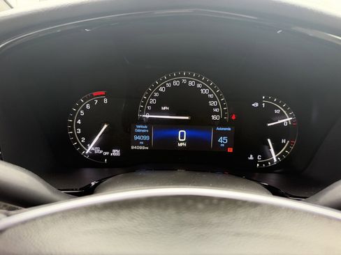 Used 2018 Cadillac XT5 AWD image 31