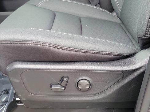 New 2026 RAM 1500 Big Horn AWD/4WD image 14