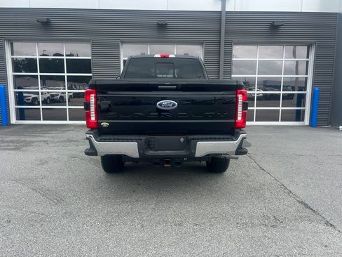 Used 2024 Ford F350 Lariat w/ Lariat Ultimate Package AWD/4WD image 3