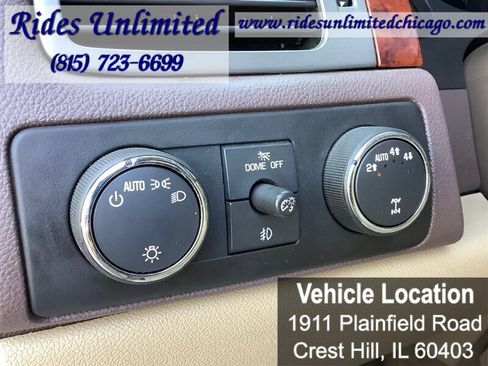 Used 2013 Chevrolet Suburban LTZ image 24